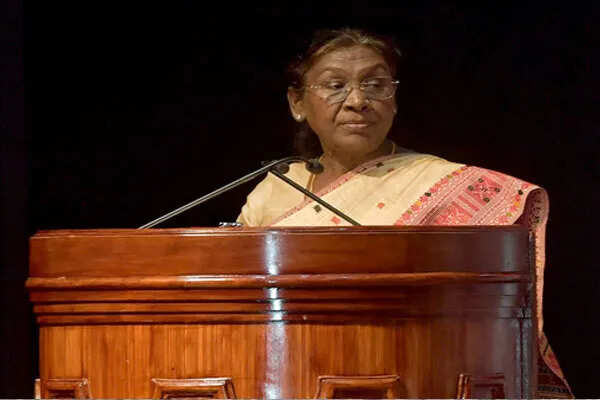 राष्ट्रपति मुर्मू ने पंडित छन्नूलाल मिश्र के निधन पर शोक व्यक्त किया