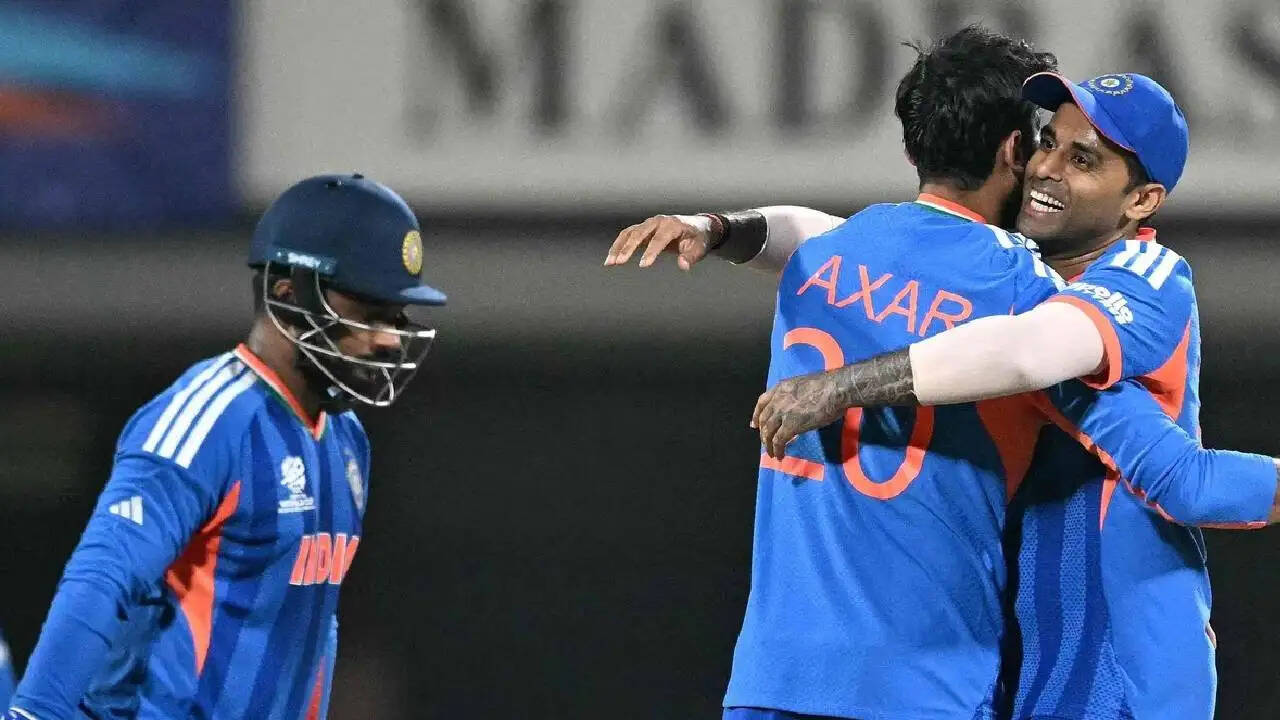 भारत की क्रिकेट टीम ने जिम्बाब्वे को हराकर सेमीफाइनल की उम्मीदें जगाई