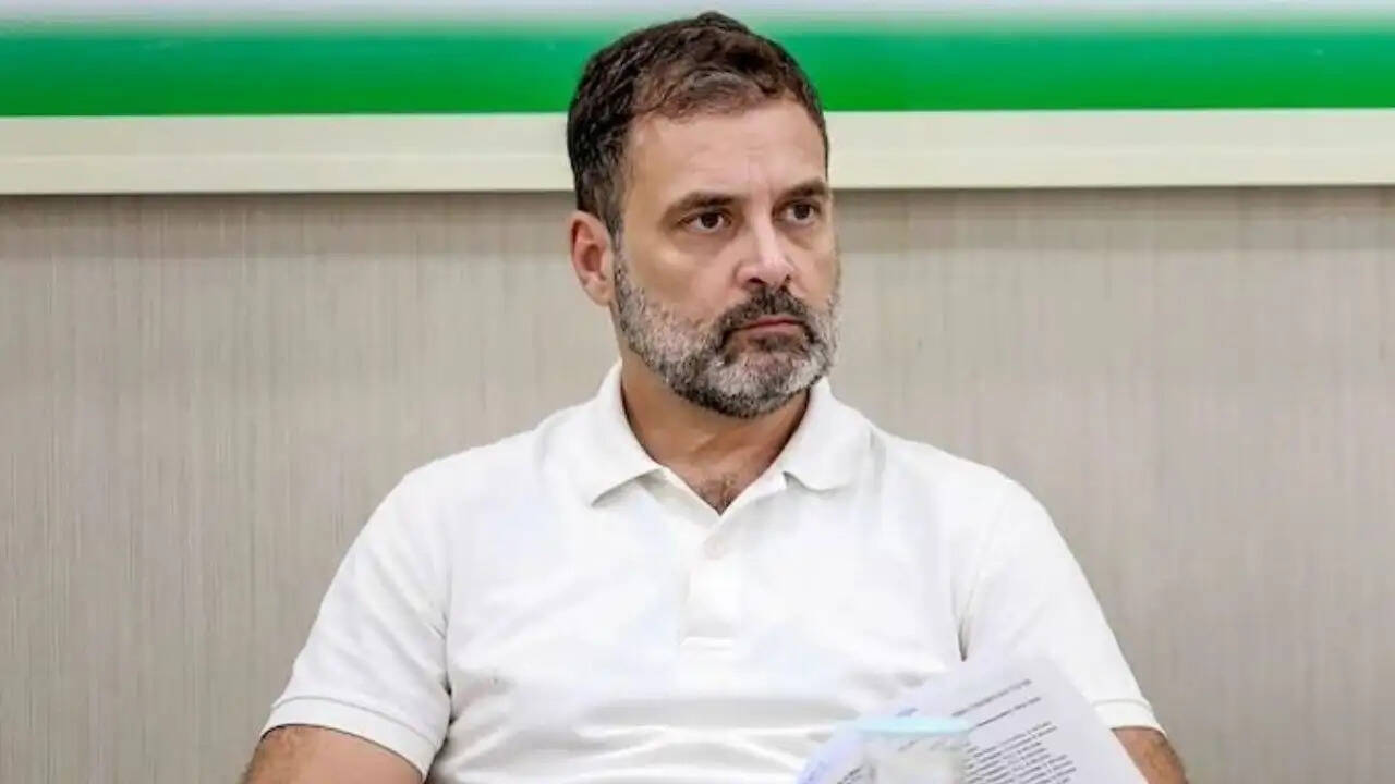 राहुल गांधी ने पंजाब कांग्रेस की गुटबाजी को खत्म करने के लिए उठाए सख्त कदम