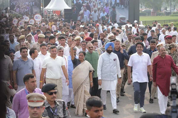 दिल्ली में प्रधानमंत्री मोदी के जन्मदिन का भव्य उत्सव