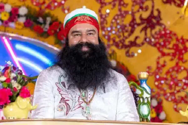 पंजाब और हरियाणा हाई कोर्ट ने छत्रपति हत्याकांड में डेरा मुखी को बरी किया