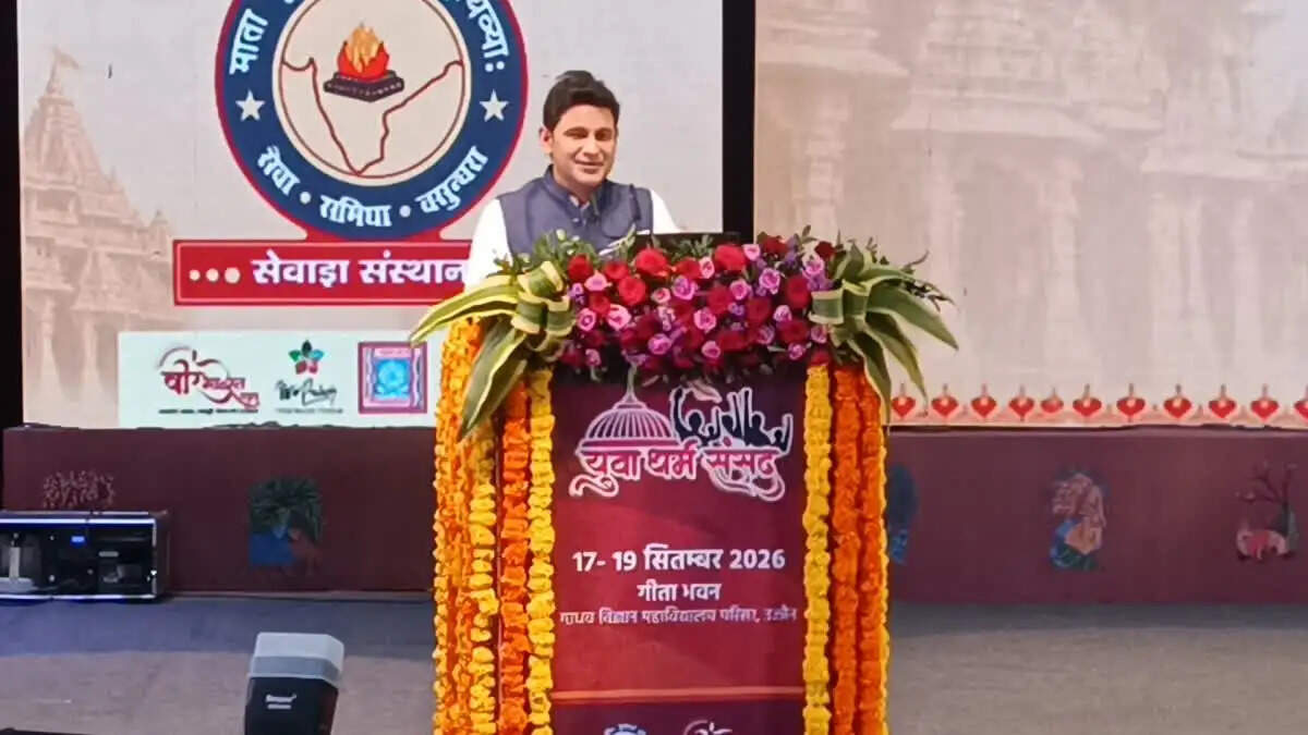 मनोज मुंतशिर का वंदे मातरम् विवाद पर तीखा बयान