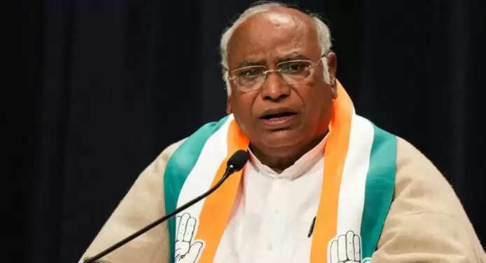 बिहार चुनाव में मतदाता सूची पर सियासत तेज, खरगे ने बीजेपी पर लगाया आरोप