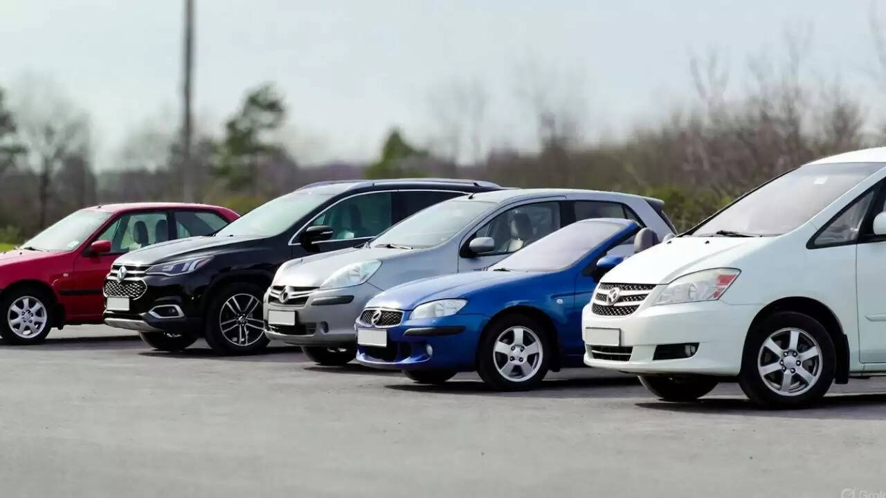 10 लाख रुपये तक की बजट में सुरक्षित कारें: जानें बेहतरीन विकल्प