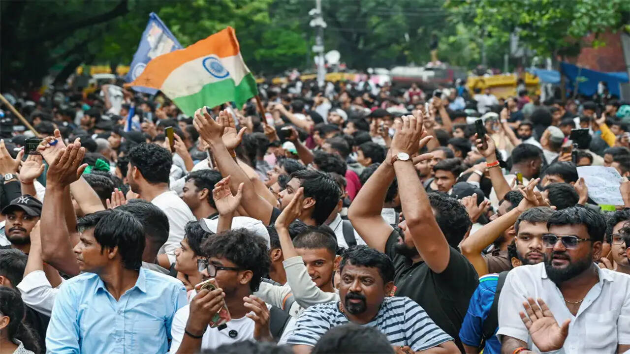 सोनम वांगचुक का आंदोलन: छात्रों की आवाज़ का उभार