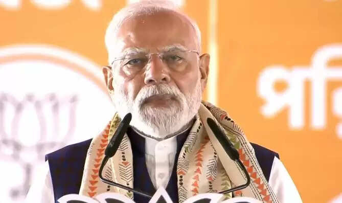 प्रधानमंत्री मोदी ने पश्चिम बंगाल में TMC पर साधा निशाना, घुसपैठियों के खिलाफ उठाए कदम