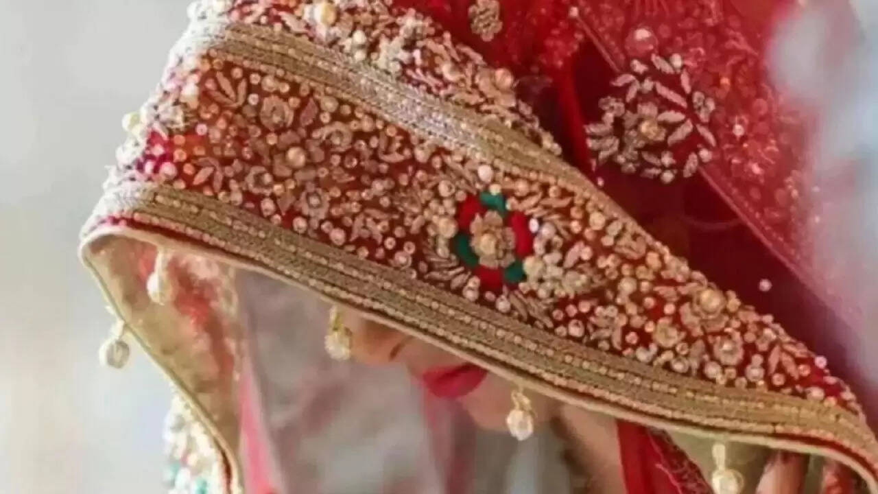 केरल में शादी से पहले दुल्हन का बड़ा धोखा: 12 शादियों का खुलासा