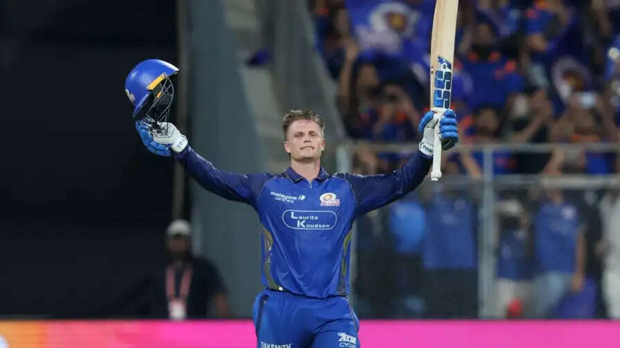 मुंबई इंडियंस का शानदार आगाज, रिकलटन ने बनाया नया रिकॉर्ड