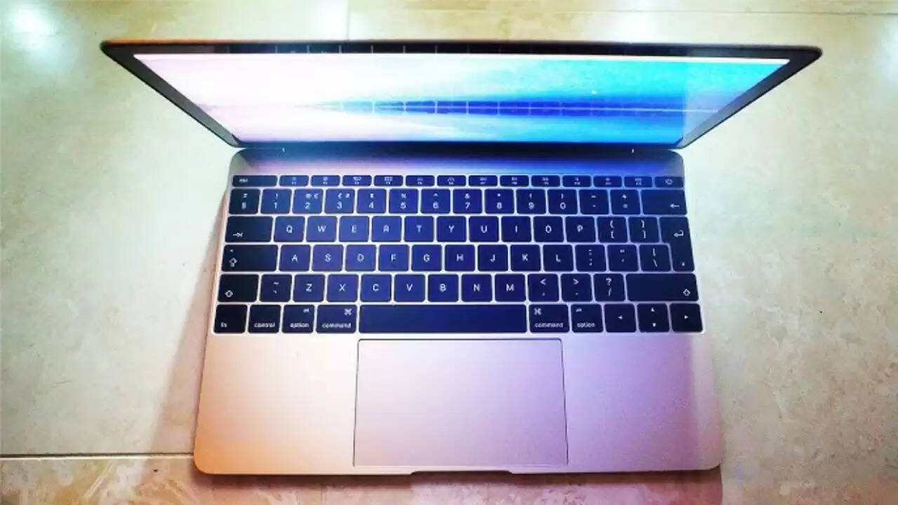 Apple का नया किफायती MacBook: क्या 2026 में आएगा 12.9 इंच का लैपटॉप?