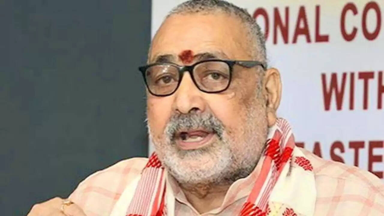 बिहार चुनाव में एनडीए की बढ़त, गिरिराज सिंह ने बंगाल पर जताया विश्वास