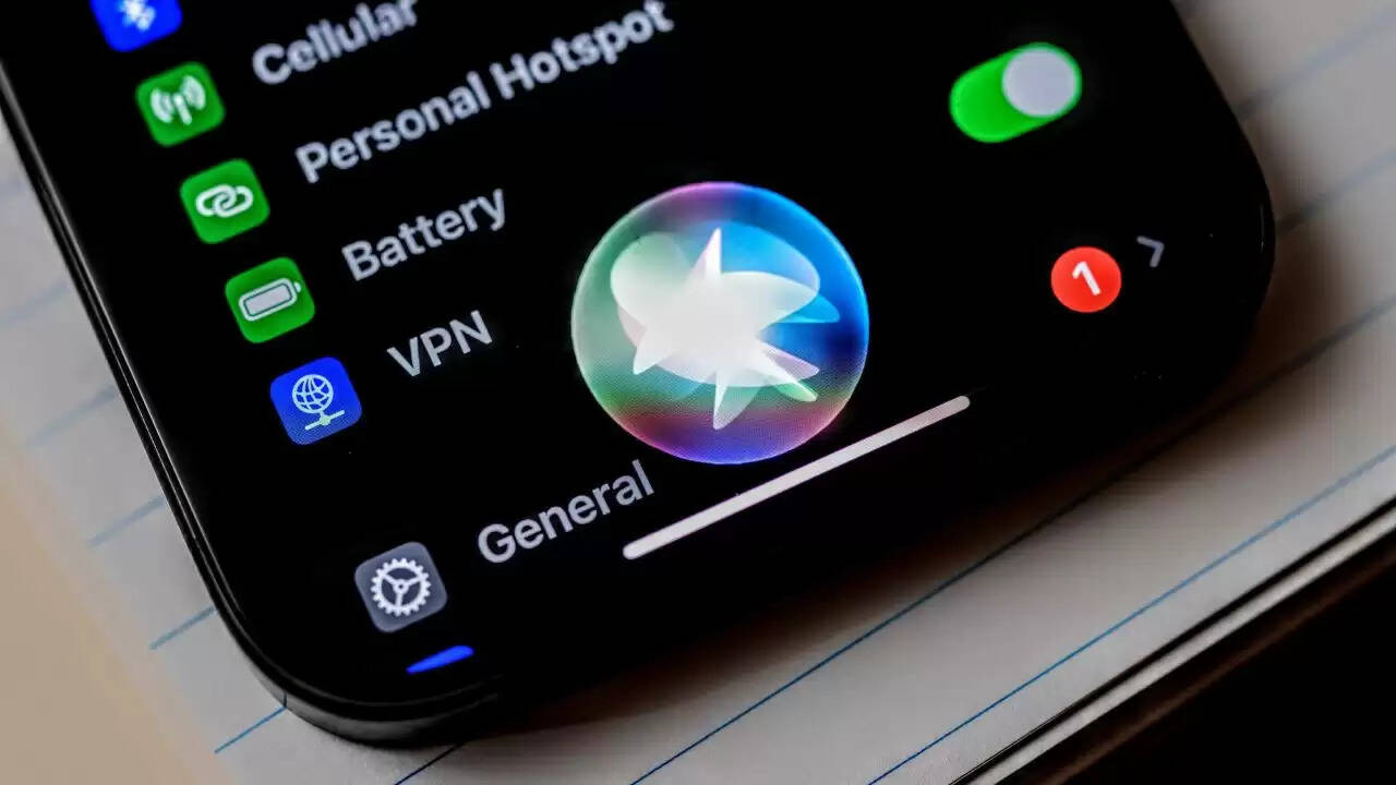 iOS 27 में Siri का नया अवतार: क्या बदलने वाला है आपके iPhone का अनुभव?