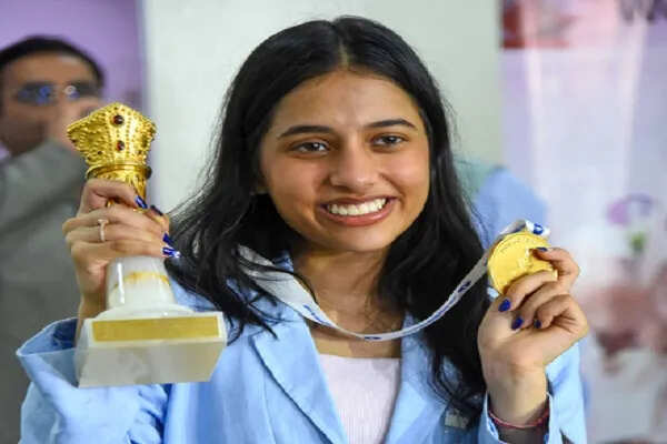 भारत में शतरंज का सुनहरा वर्ष 2025: दिव्या देशमुख और डी. गुकेश की उपलब्धियाँ