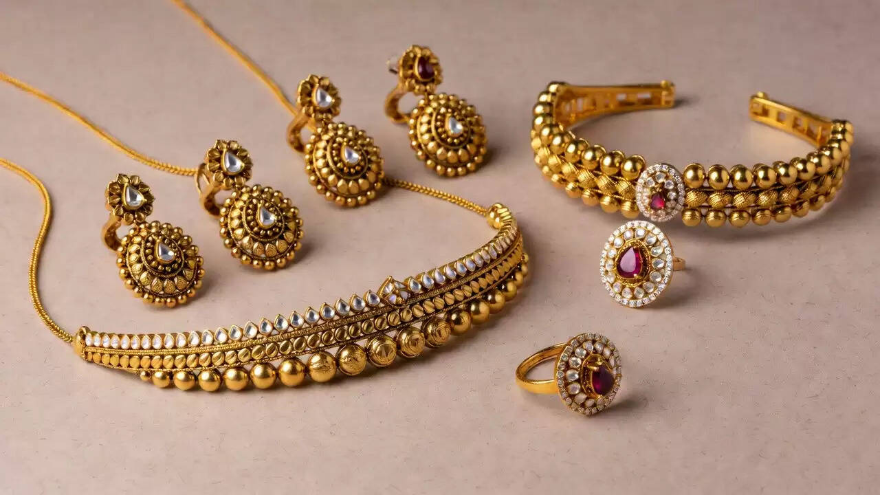 सोने और चांदी की कीमतों में वृद्धि: जानें आपके शहर में रेट