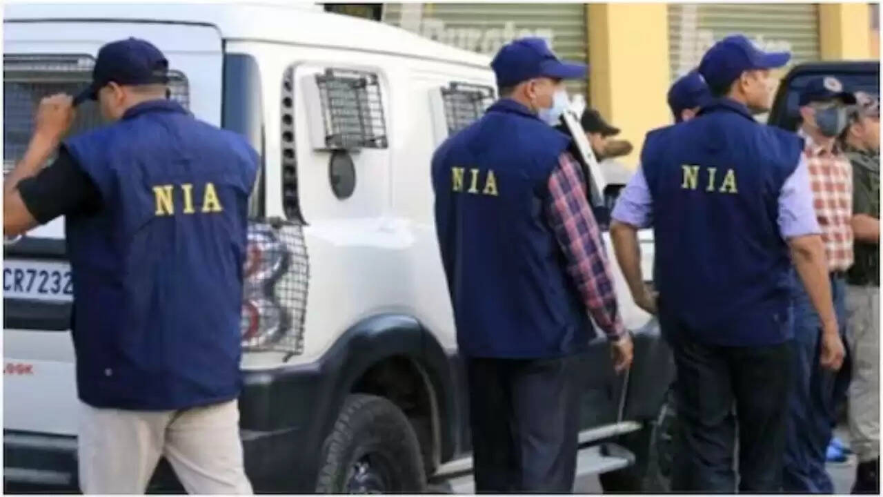 लाल किला विस्फोट मामले में एनआईए की बड़ी कार्रवाई: पांच आरोपी हिरासत में