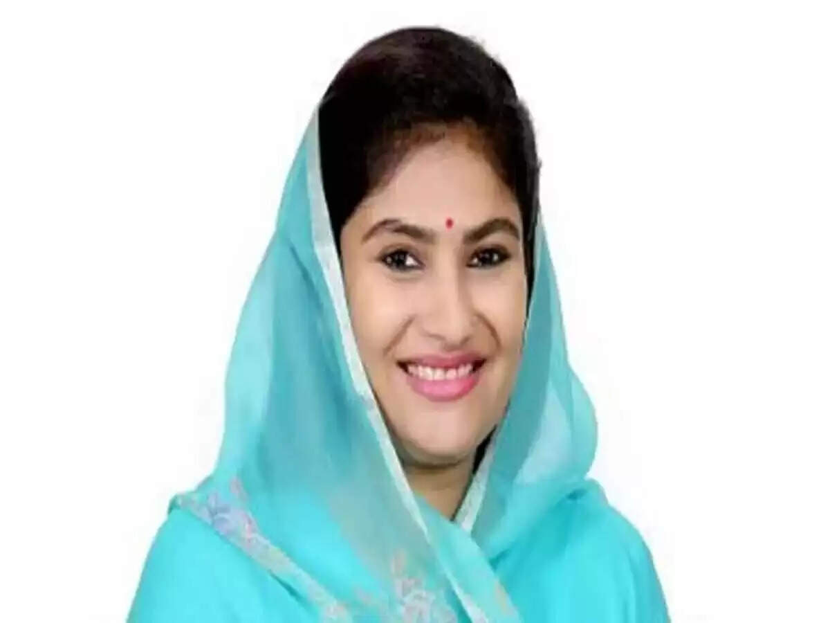 राजस्थान में विधायक दीप्ति किरण माहेश्वरी सड़क हादसे में घायल