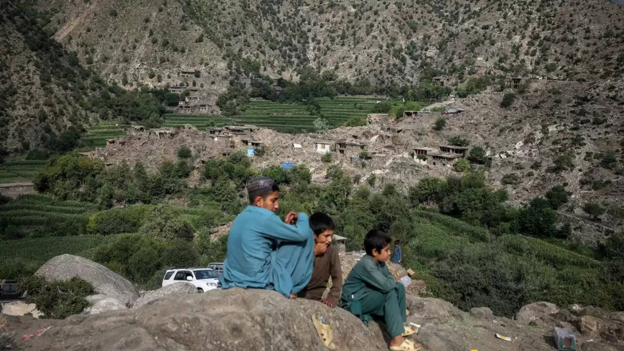 अफगानिस्तान में बच्चों का मानवीय संकट: अकेलेपन और डर में जी रहे मासूम