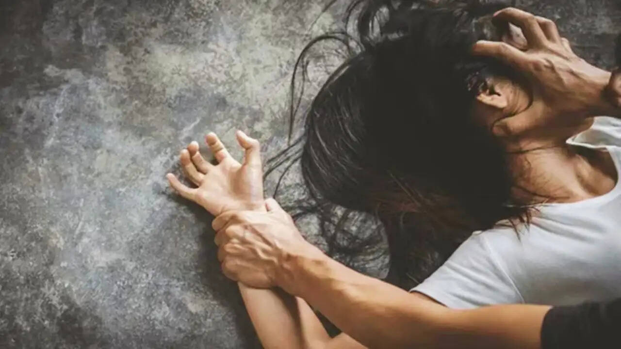 गुरुग्राम में जन्मदिन की पार्टी में 19 वर्षीय छात्रा के साथ दुष्कर्म: आरोपी गिरफ्तार