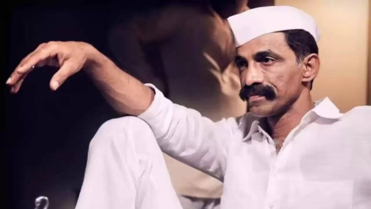 बीएमसी चुनाव में गवली परिवार को झटका, ठाकरे ब्रदर्स का वर्चस्व समाप्त