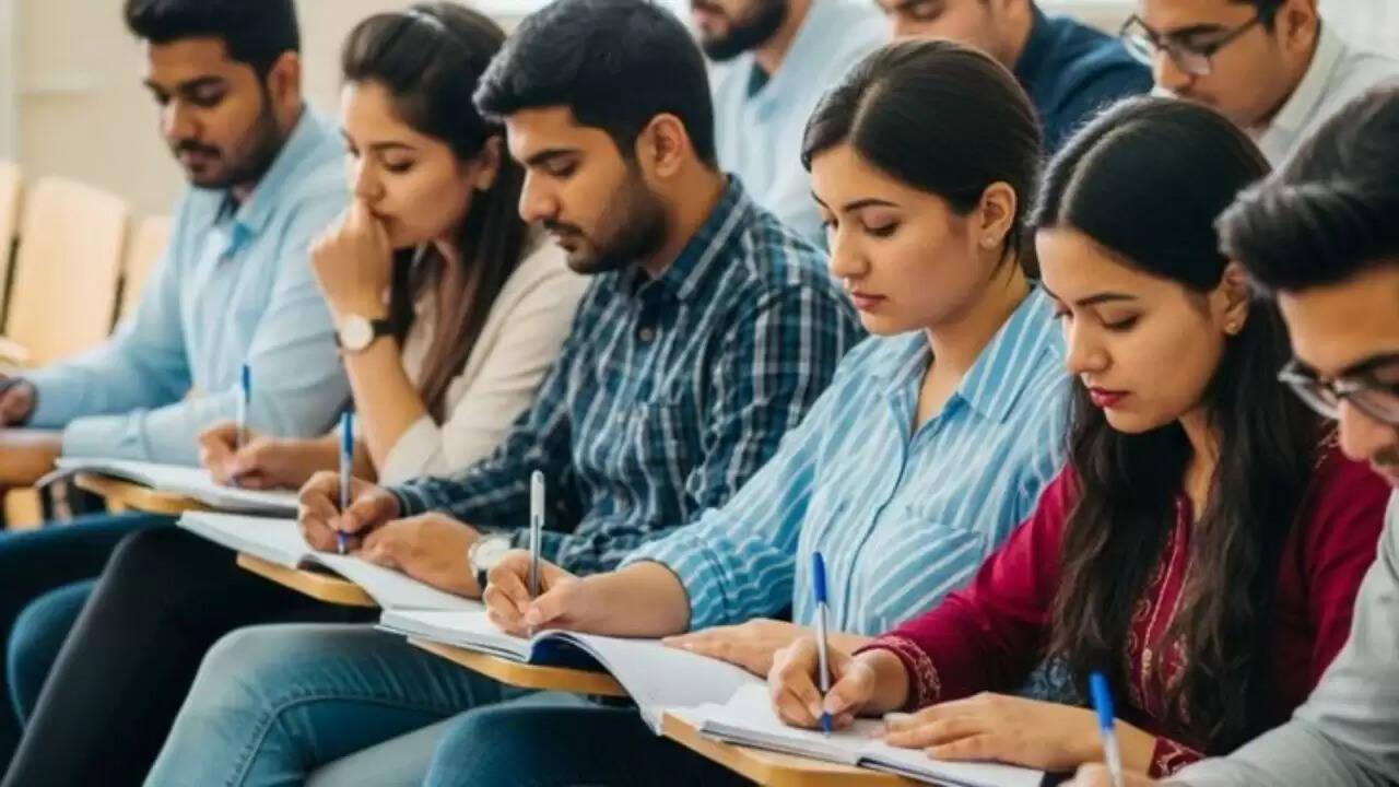 मध्य प्रदेश में सरकारी नौकरी की परीक्षाओं में बड़ा बदलाव: 2025 में नहीं होंगी चार प्रमुख परीक्षाएं