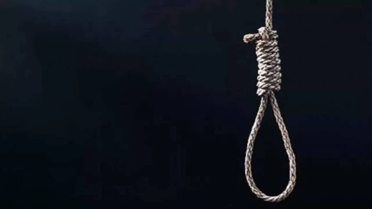 लखनऊ में 13 वर्षीय बच्चे ने फ्री फायर गेम के कारण आत्महत्या की