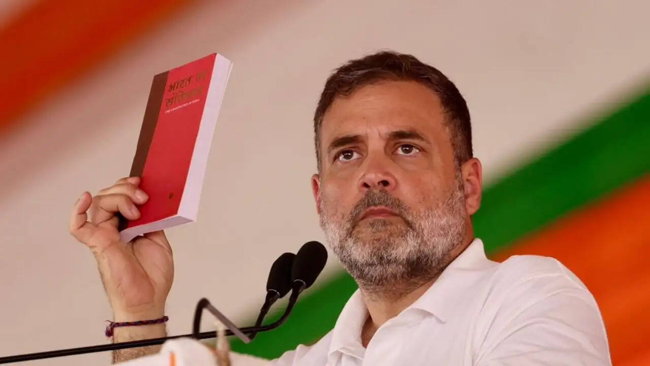 राहुल गांधी का पीएम मोदी पर तीखा हमला, महंगाई और संविधान का उल्लंघन मुद्दा