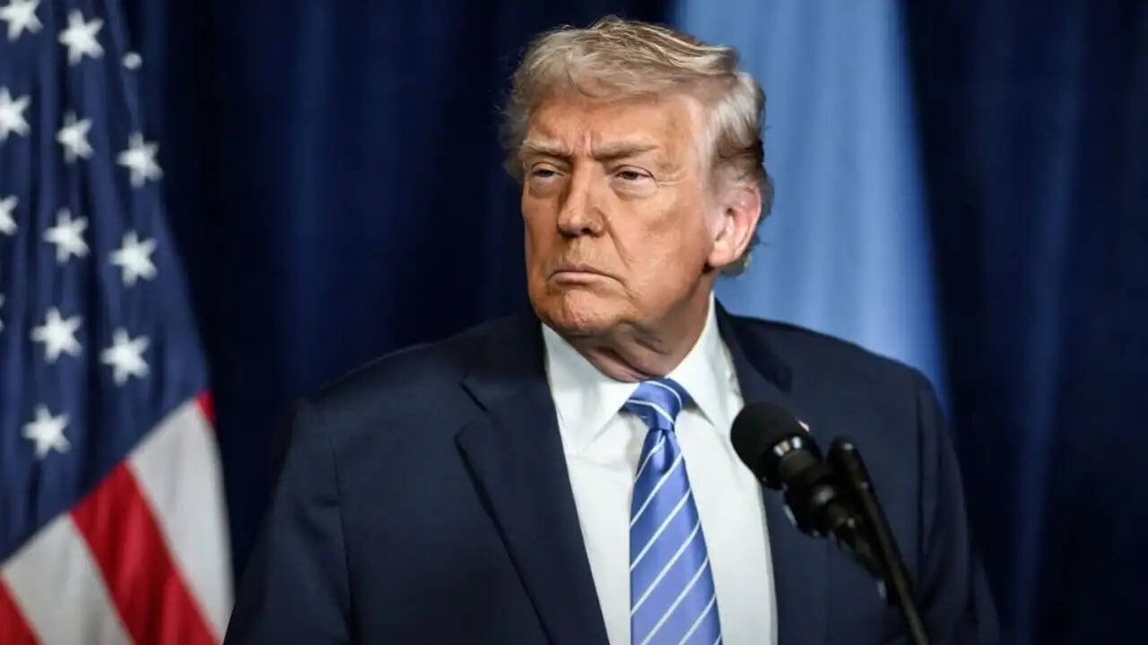 Donald Trump का होर्मुज स्ट्रेट पर बड़ा बयान: क्या तनाव कम होगा?