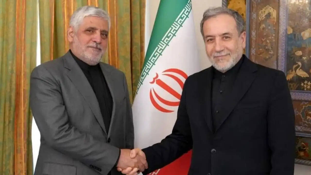 लेबनान ने ईरानी राजदूत को किया निष्कासित, क्या बढ़ेगा तनाव?