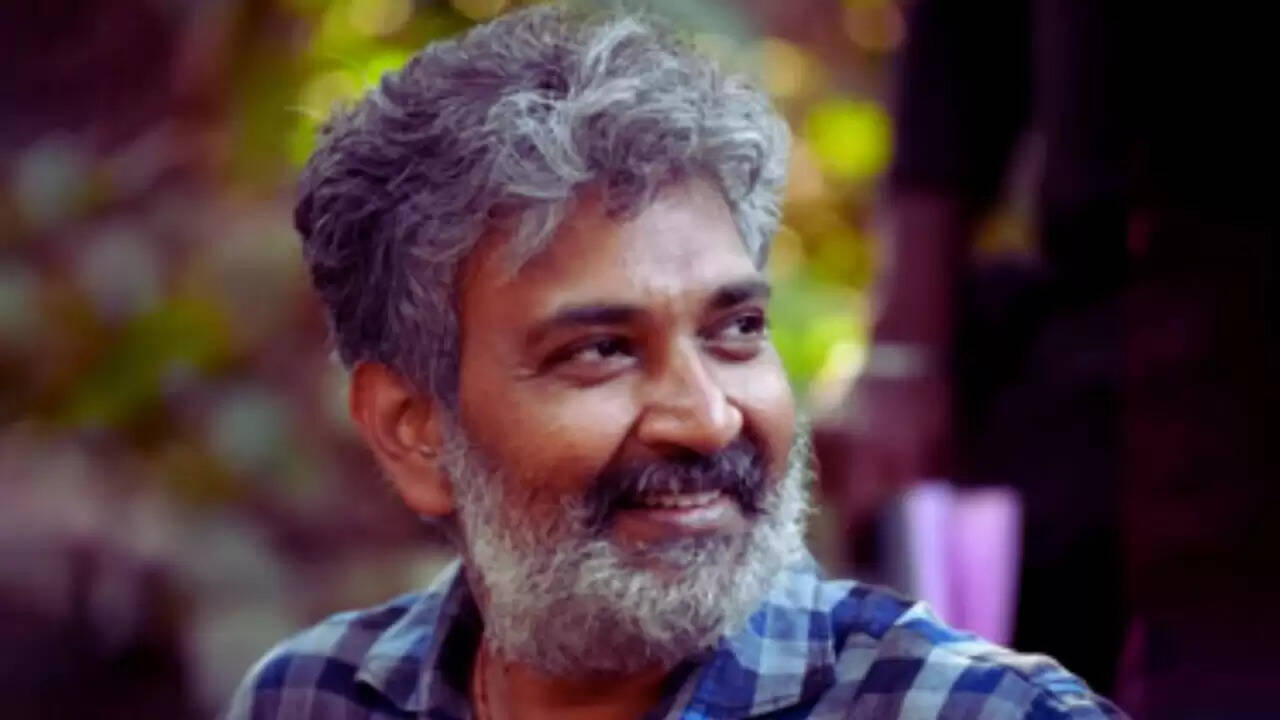 एसएस राजामौली की विवादास्पद टिप्पणी: क्या भगवान हनुमान को लेकर उठेगा नया बवाल?