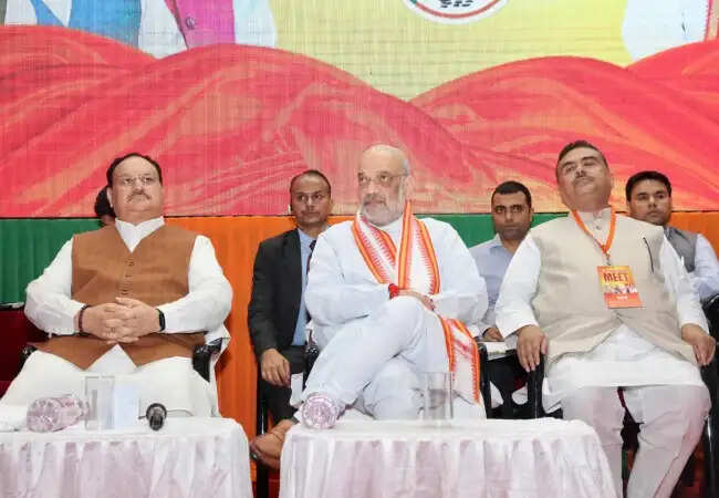 भाजपा ने पश्चिम बंगाल और असम में विधायक दल के नेताओं के चयन के लिए पर्यवेक्षकों की नियुक्ति की