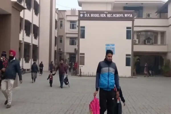 मोगा में दो स्कूलों को बम धमकी, सुरक्षा के लिए तुरंत कार्रवाई
