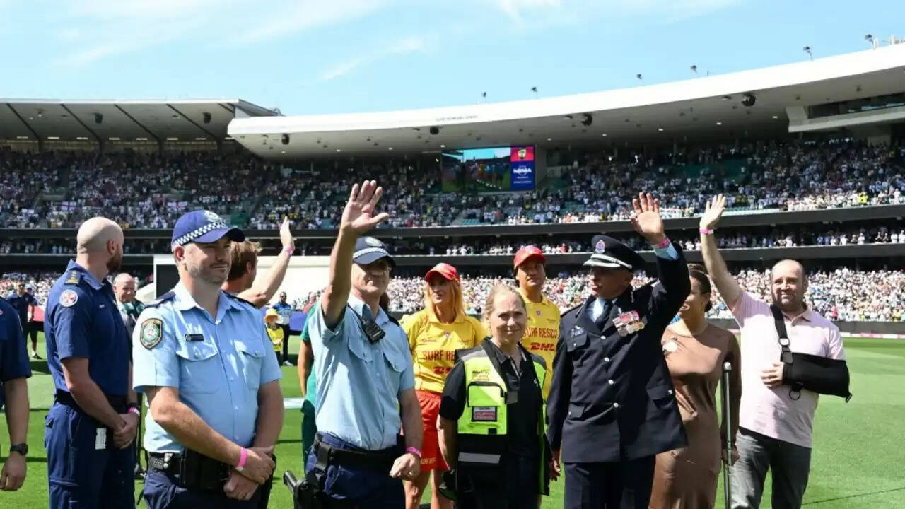 सिडनी टेस्ट में अहमद अल-अहमद को मिला सम्मान, यादगार पल