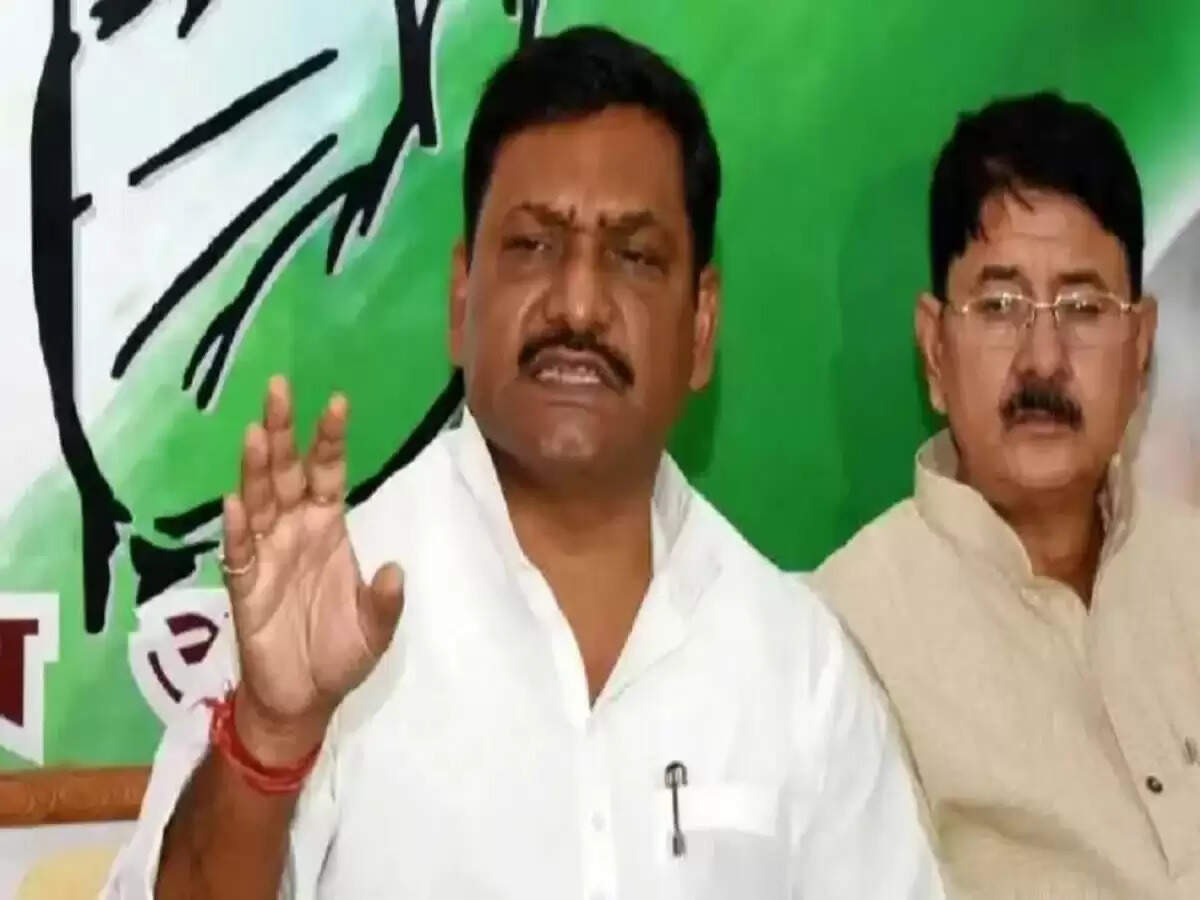 बिहार विधानसभा चुनाव: महागठबंधन की एकजुटता पर उठे सवाल