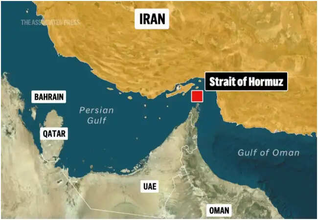 ईरान का गोरिल्ला युद्ध: होर्मुज जलडमरूमध्य में बढ़ता तनाव