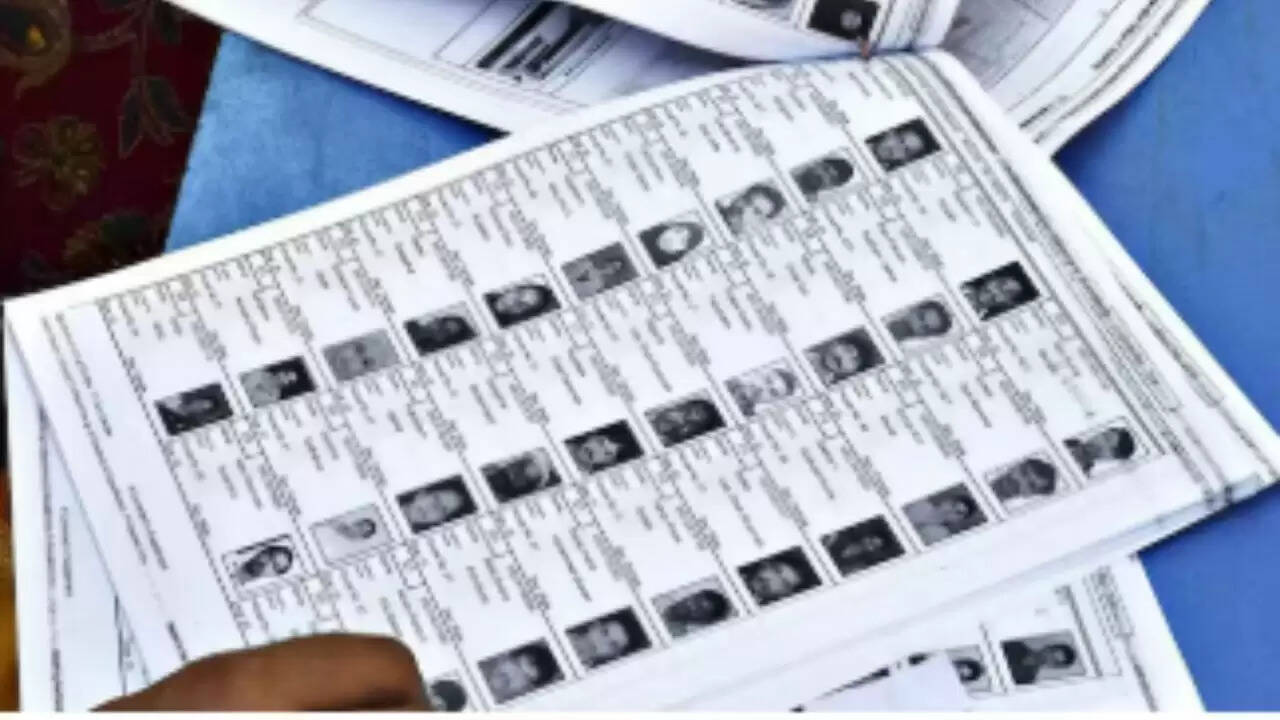 बिहार चुनाव 2025: वोटर लिस्ट से हटाए गए 65 लाख नामों की जानकारी