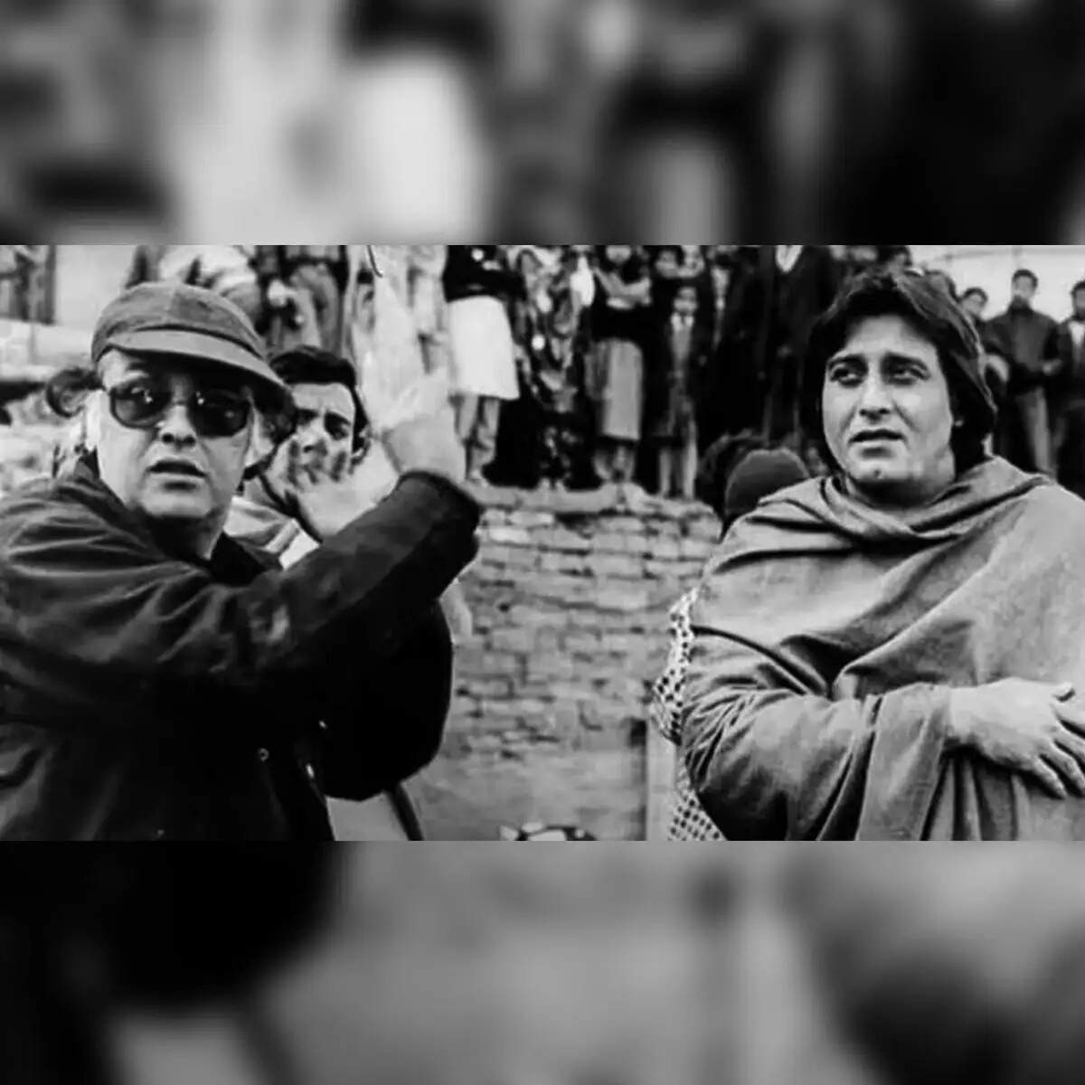 विनोद खन्ना और डिंपल कपाड़िया का विवादित किसिंग सीन: सेट पर मच गई थी अफरा-तफरी