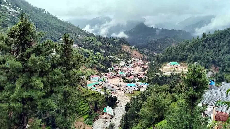हिमालयी क्षेत्रों में बारिश और बादल फटने की घटनाओं का बढ़ता खतरा