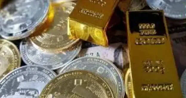 सोने और चांदी के दामों में गिरावट: जानें आज के रेट