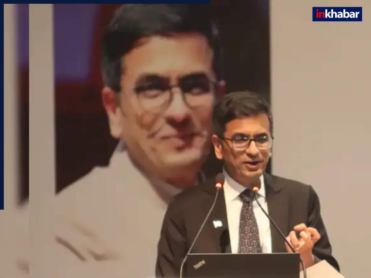 पूर्व चीफ जस्टिस डीवाई चंद्रचूड़ का सरकारी बंगला: सुप्रीम कोर्ट की कार्रवाई