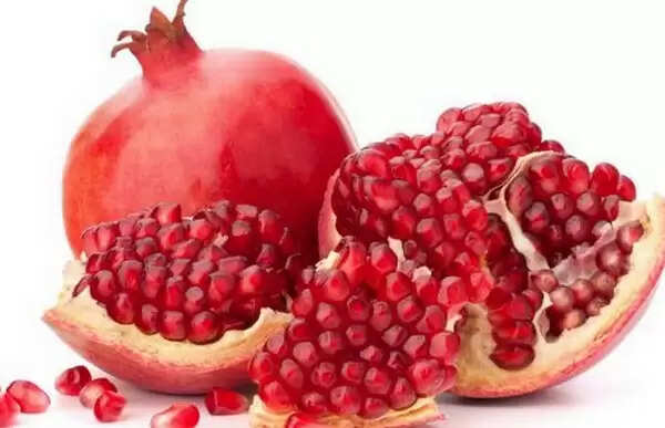अनार: त्वचा के लिए एक अद्भुत फल