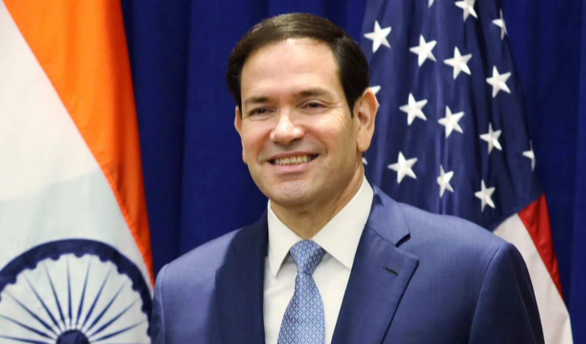 यूक्रेन युद्ध समाप्ति के लिए ट्रंप की शांति योजना पर चर्चा