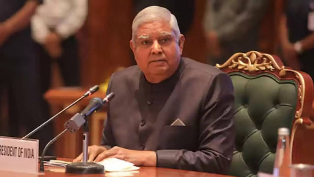 उपराष्ट्रपति जगदीप धनखड़ का इस्तीफा: चुनाव प्रक्रिया और राज्यसभा का संचालन