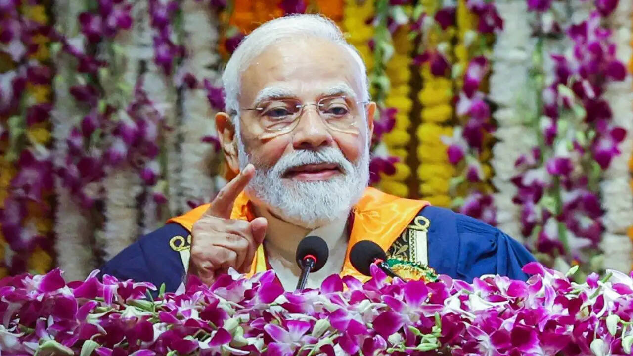 प्रधानमंत्री मोदी की खिलाड़ियों से मुलाकात, कॉमनवेल्थ गेम्स में भारत की सफलता का जश्न