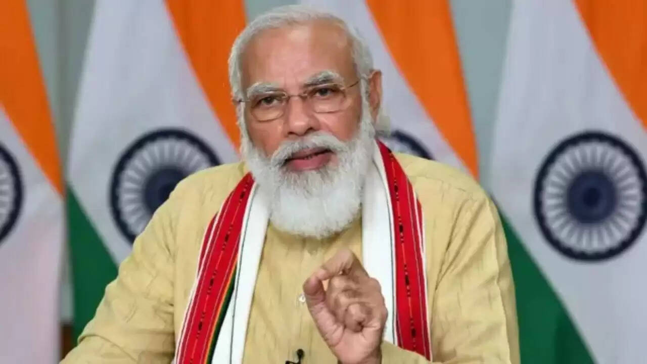 प्रधानमंत्री मोदी का पाकिस्तान पर कड़ा संदेश: आतंकवादियों को नहीं बख्शा जाएगा