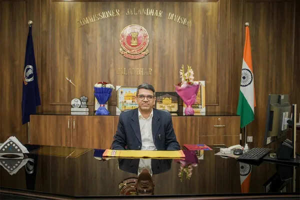 रामवीर सिंह बने जालंधर के नए डिविजनल कमिश्नर