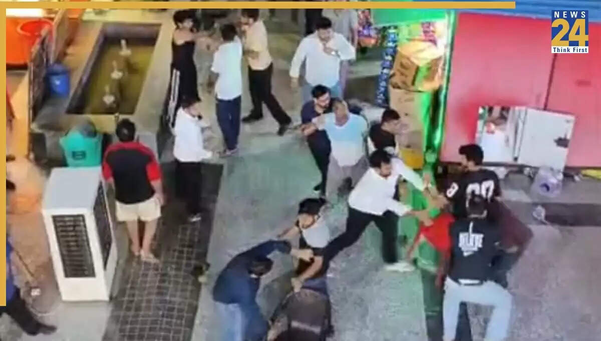 ग्रेटर नोएडा में AOA चुनाव के विवाद ने लिया हिंसक मोड़