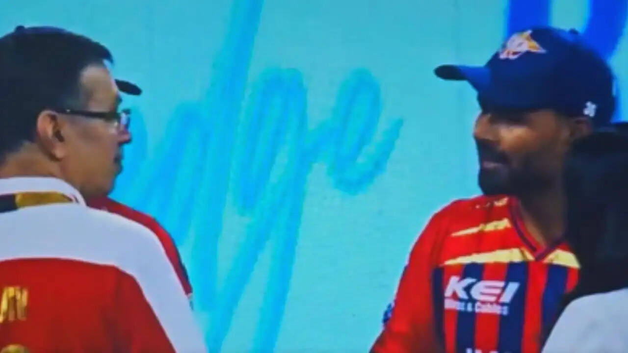 दिल्ली कैपिटल्स की शानदार वापसी: लखनऊ सुपर जायंट्स को 6 विकेट से हराया