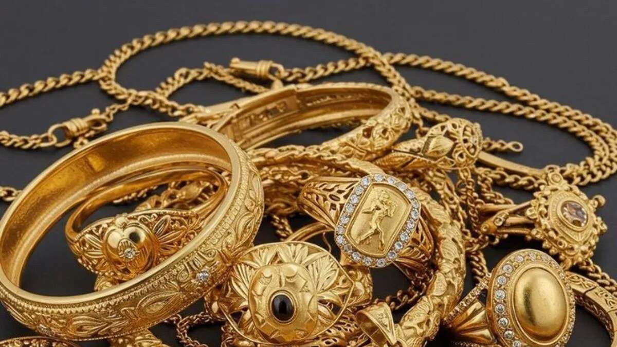 सोने और चांदी की कीमतों में गिरावट जारी, जानें ताजा रेट