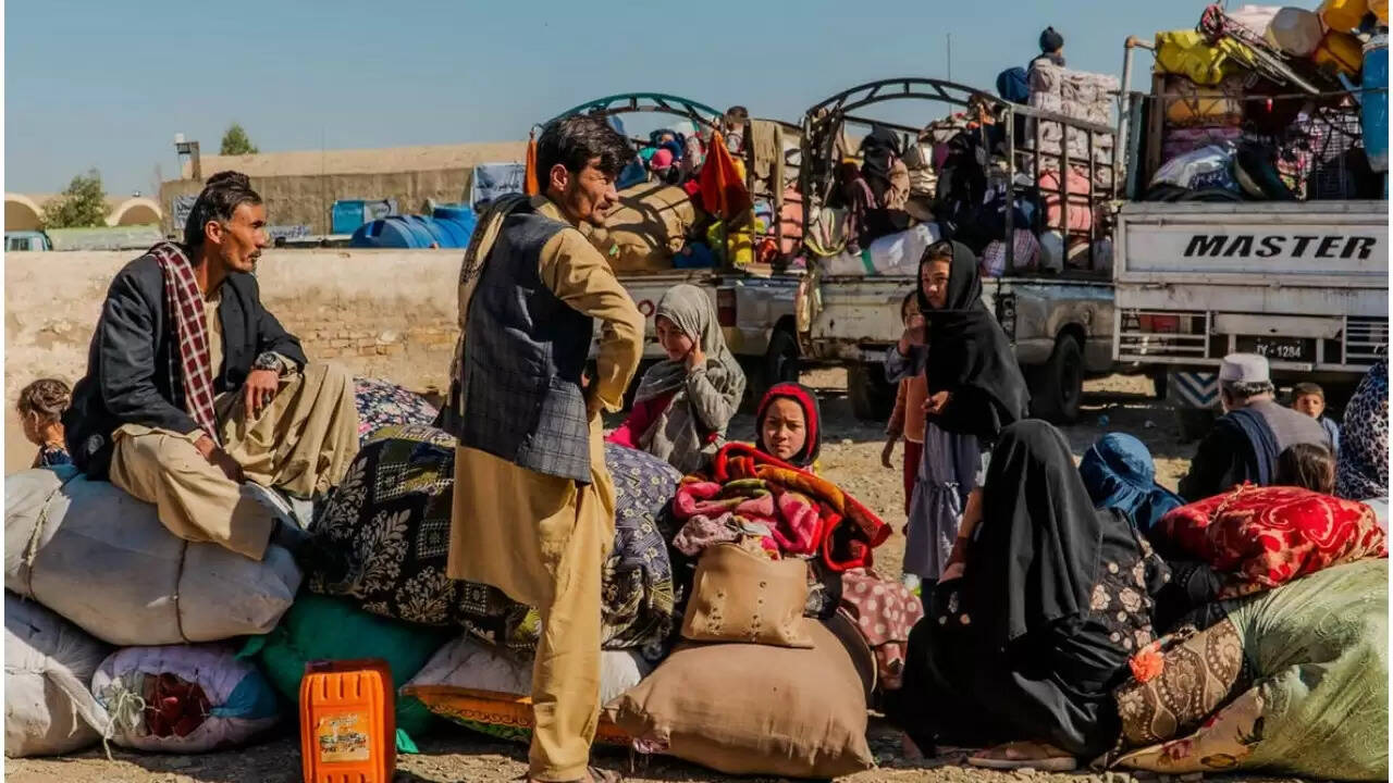 अफगानिस्तान में भुखमरी का संकट: मानवीय सहायता की कमी