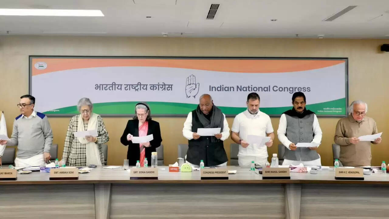 कांग्रेस ने मनरेगा को बचाने के लिए शुरू किया आंदोलन, केंद्र पर लगाए गंभीर आरोप