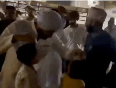 पंजाब कांग्रेस के नेता अमरिंदर राजा वड़िंग विवाद में फंसे